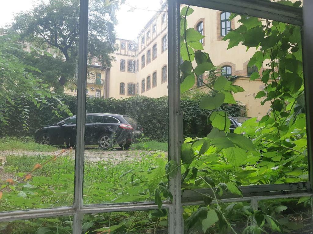 Hangulatos studió lakás Budapeste Exterior foto