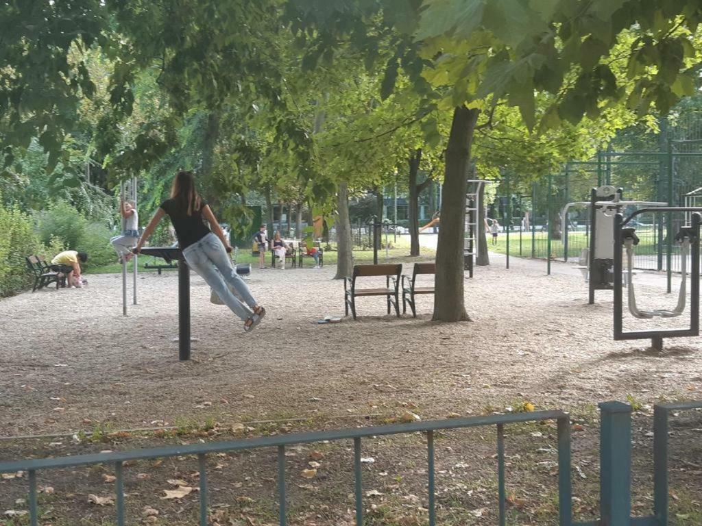 Hangulatos studió lakás Budapeste Exterior foto